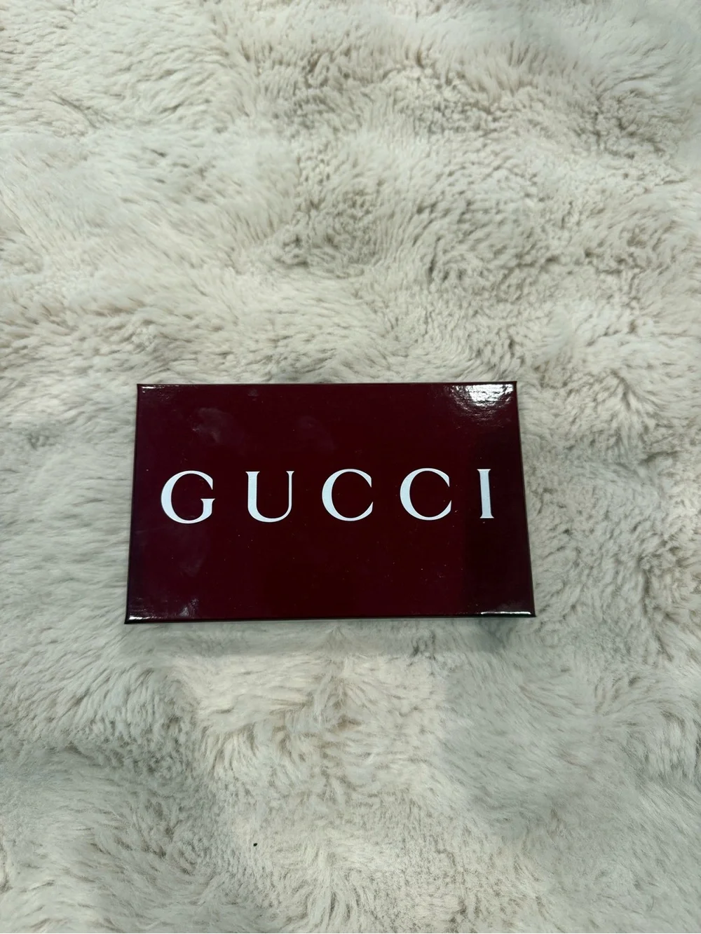 Gucci Beige & Silver GG Supreme Zip Key Card Holder - Picture 5 of 5